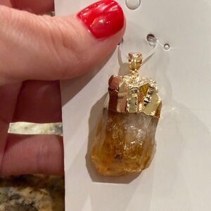 Citrine and gold metal Pendant